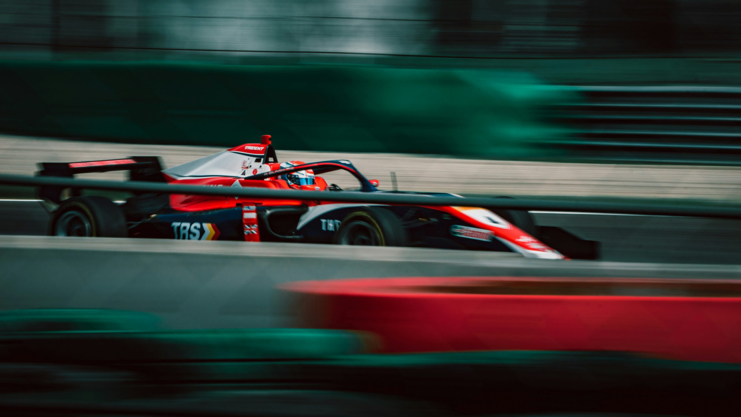 isaac-maffeis-UU1txX-LtEA-unsplash